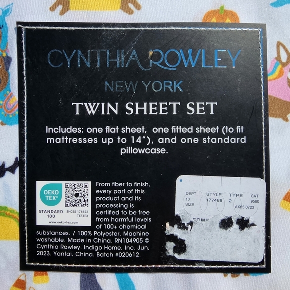 CYNTHIA ROWLEY Dogs in Halloween Costumes Twin Sheet Set, NWT - Picture 5 of 6